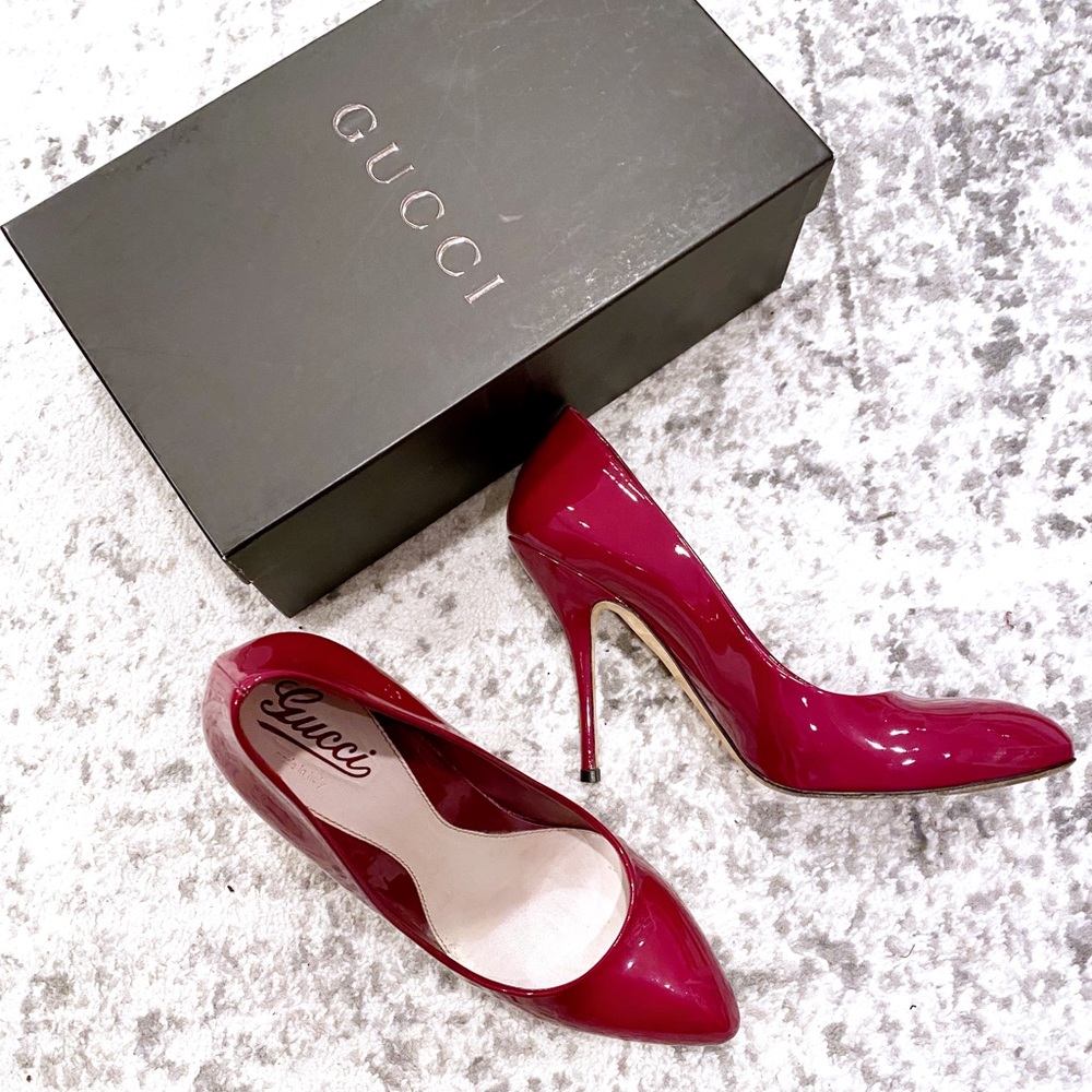 💙SOLD 💙Gucci patent leather heels pumps 9.5 - Picture 2 of 9